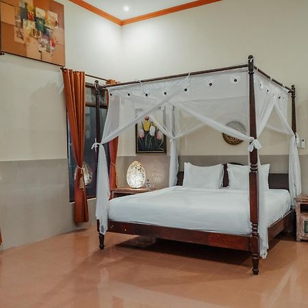 Grand Ashanti Villa Ubud  Exterior photo
